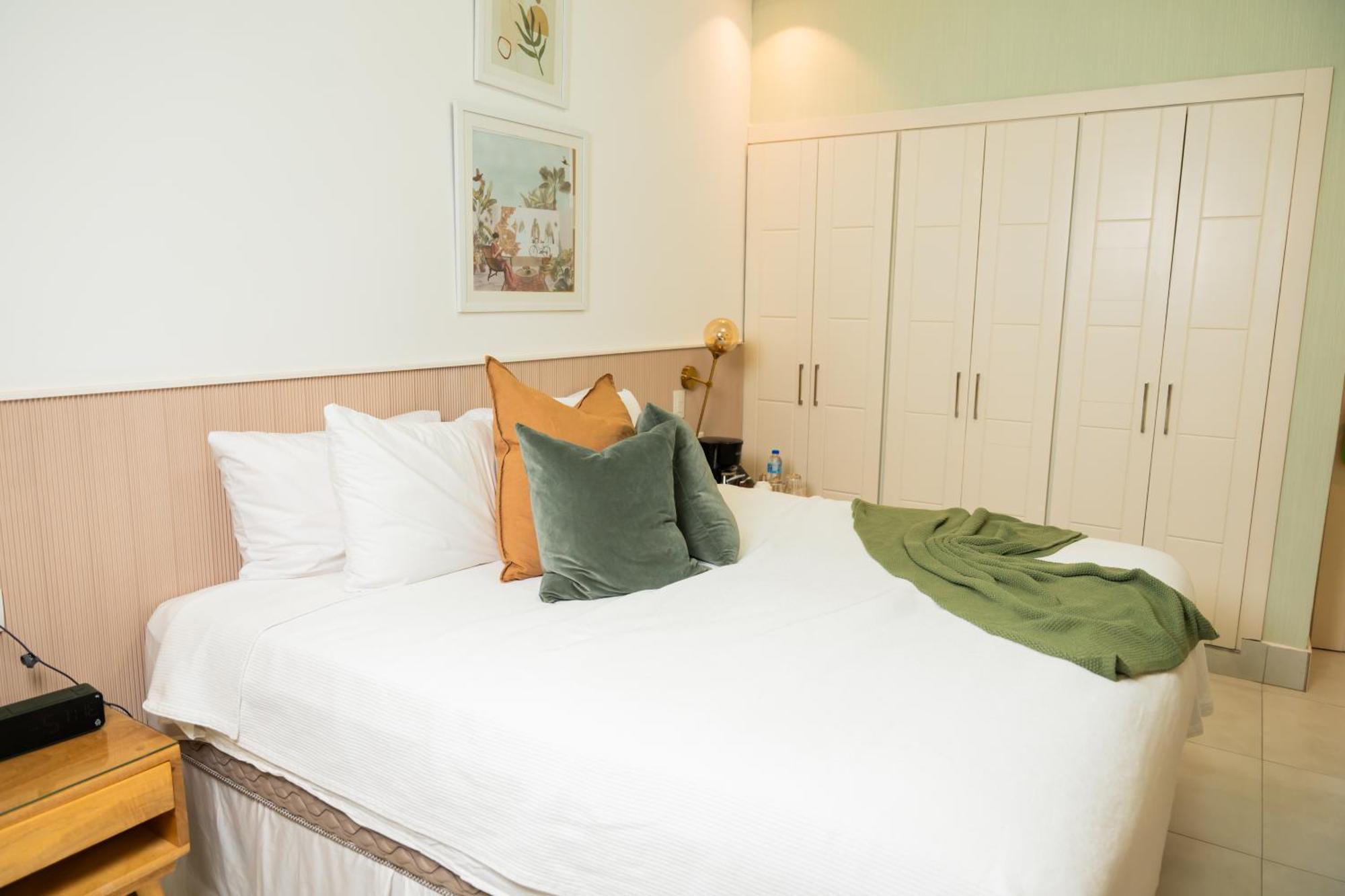Hotel Stay Here Suites Santo Domingo Exterior foto