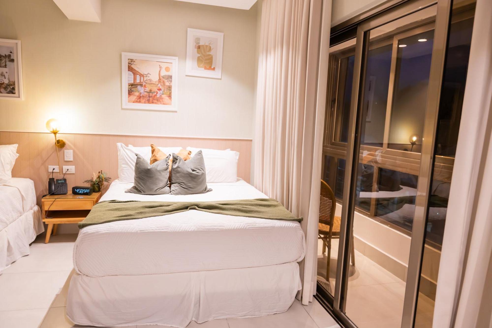Hotel Stay Here Suites Santo Domingo Exterior foto