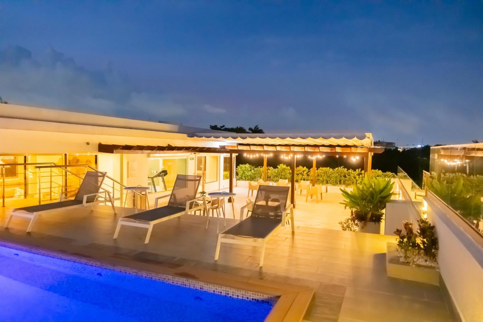 Hotel Stay Here Suites Santo Domingo Exterior foto